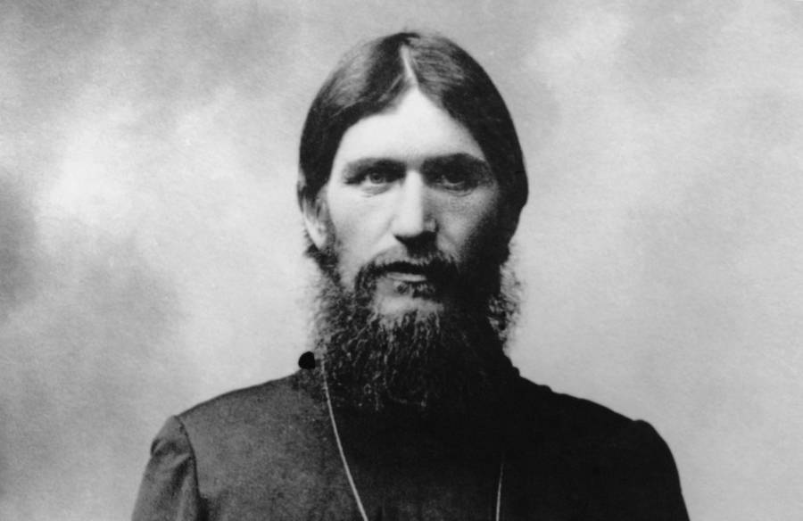 grigori-rasputin-beard-robe