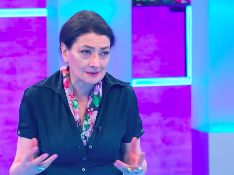 თაკო ჩარკვიანი