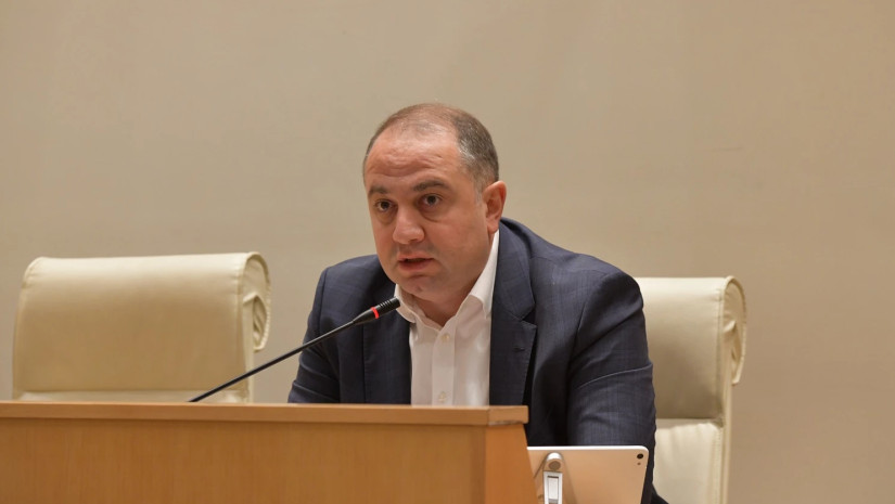 irakli-chikovani_w_h