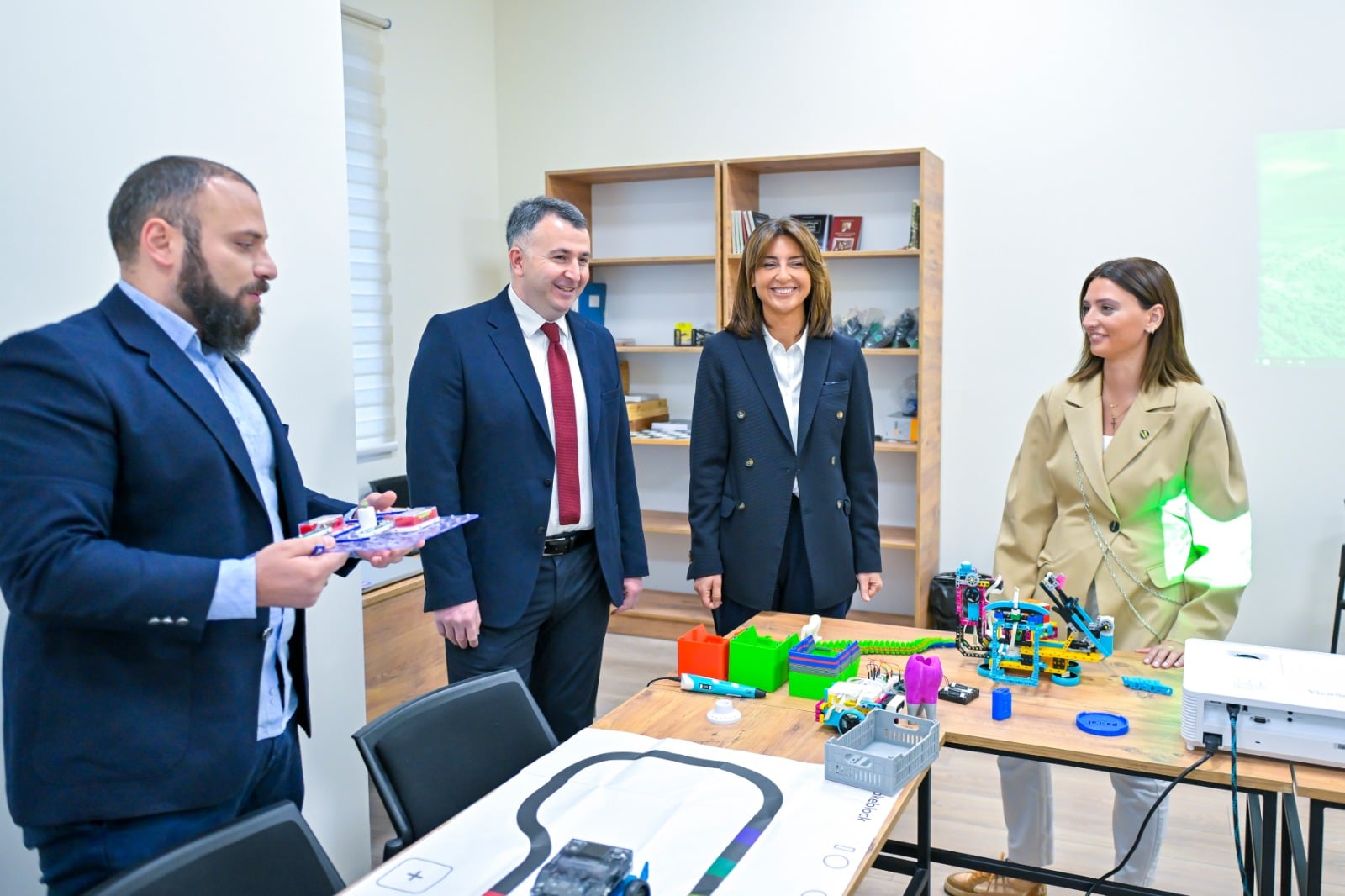 6fb4d5ca-0e17-44ad-a9c9-2b5c0c687aa4