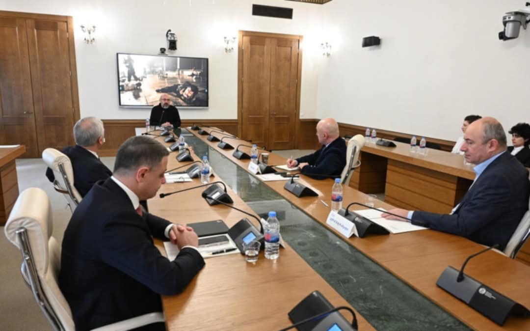 a7172ed9-e3fb-41e6-ab24-be9ac04ace3d