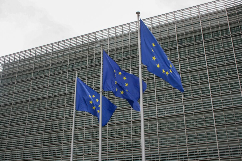 1754646739-euro-1024×682